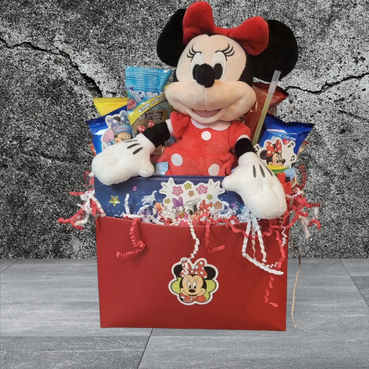 Deluxe Minnie Snack Tote Bundle